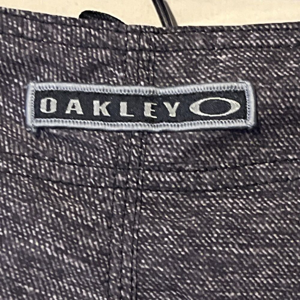 Oakley Men's Swim Trunks‎ Size 31 - Picture 5 of 5